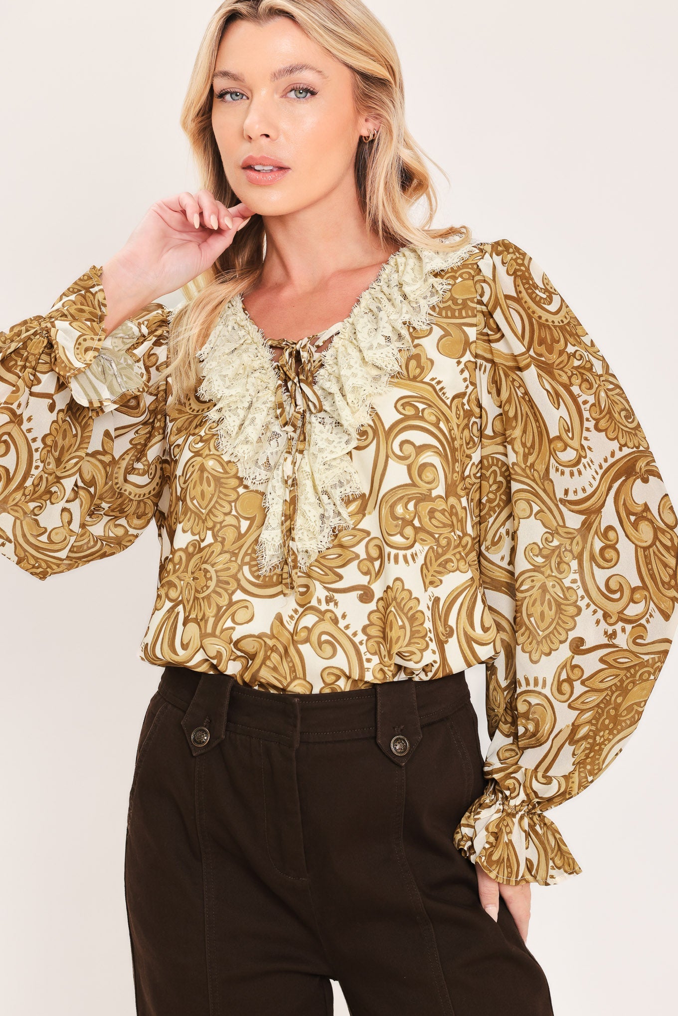 BUTTERCREAM BROCADE BEAUTY WOVEN TOP