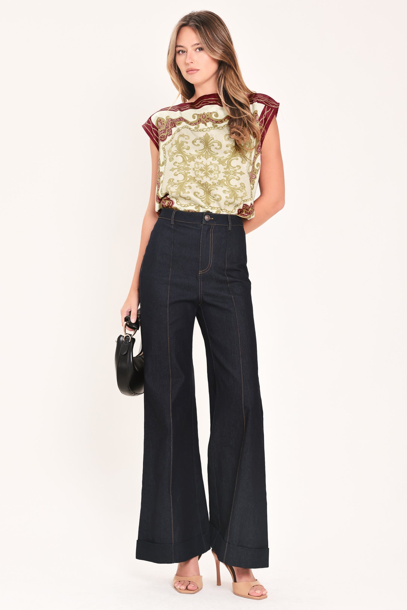 VINTAGE VINE BURGUNDY PRINTED WIDE-NECK TOP