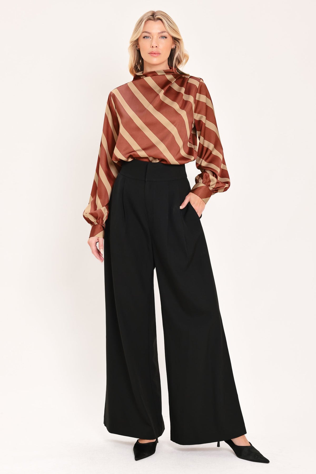 TOFFEE DIAGONAL FLOW WOVEN TOP