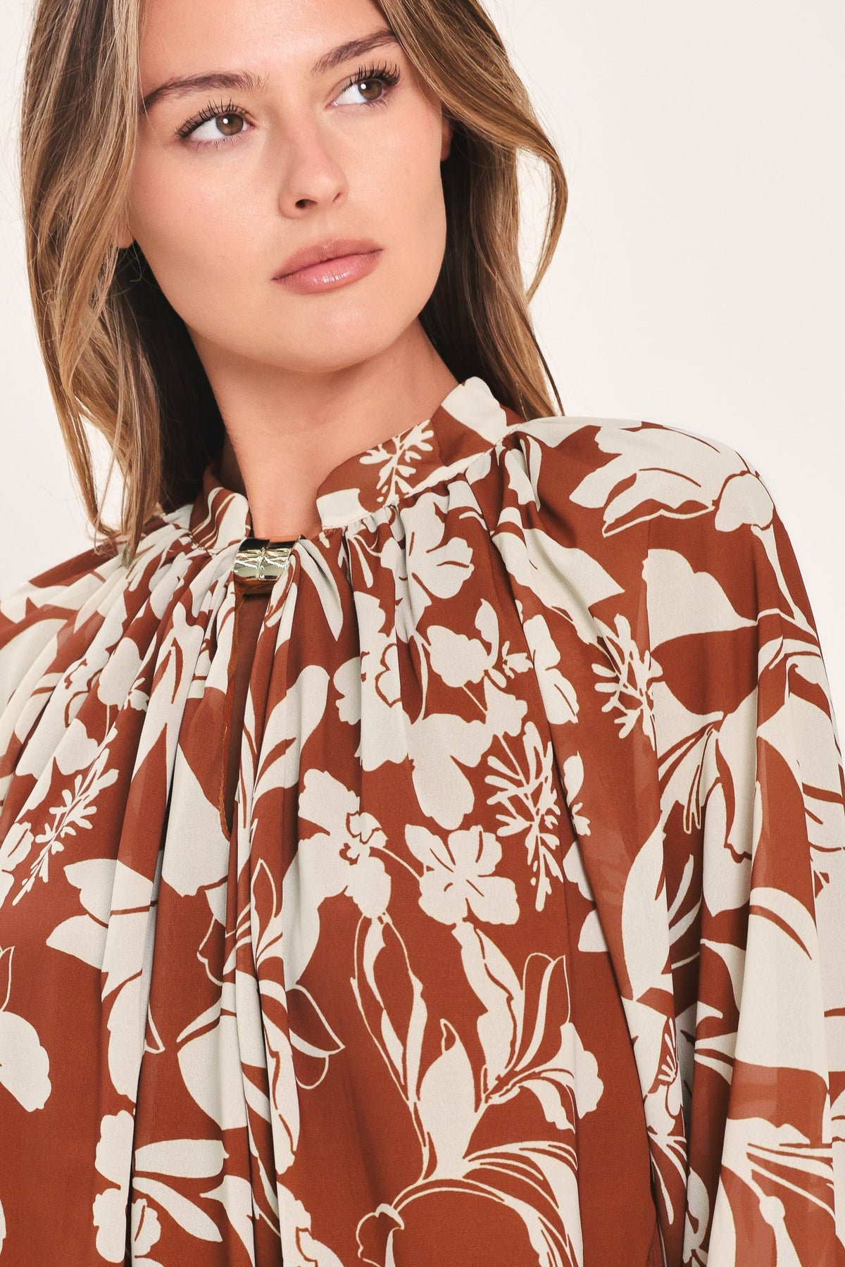 GOLDEN SEASON RUST HARDWARE-DETAIL BLOUSE