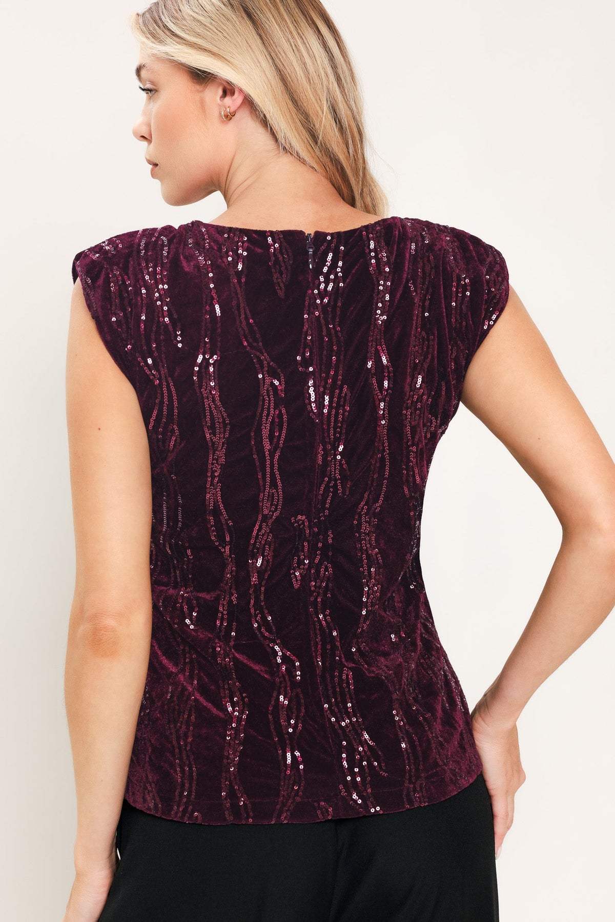 BURGUNDY SPARK BURGUNDY SEQUIN VELVET PADDED-SHOULDER TOP