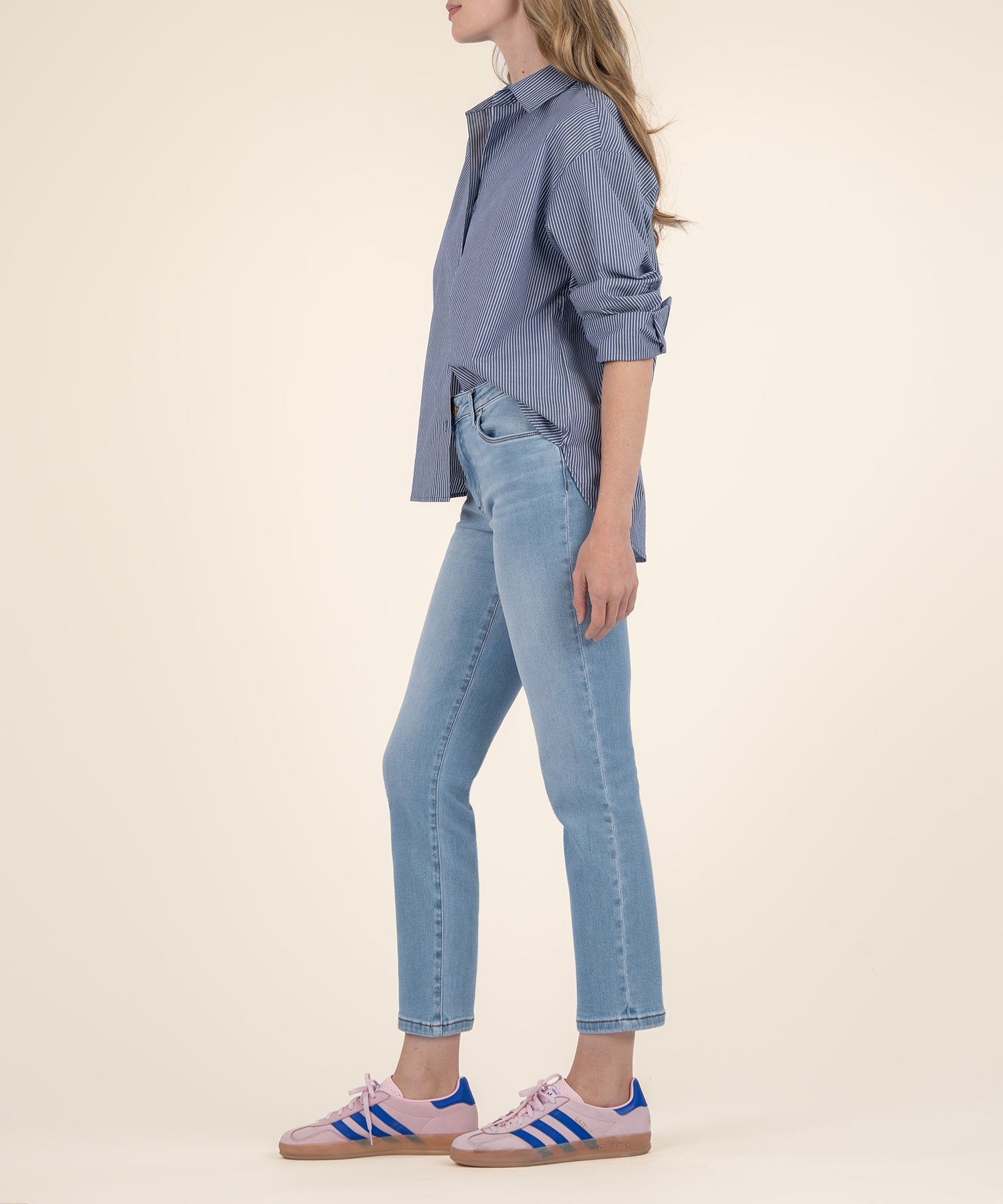 Reese Mid Rise Ankle Straight