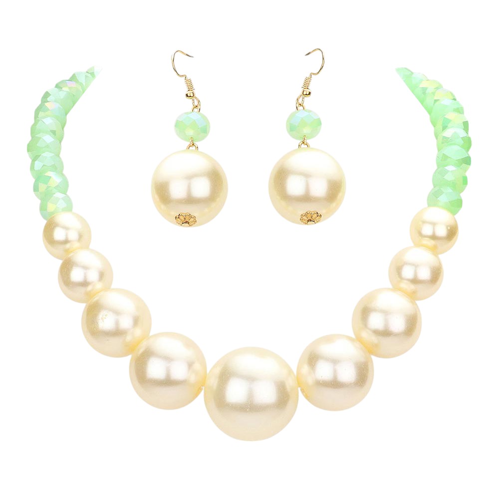 Faceted Beaded Chunky Pearl Necklace