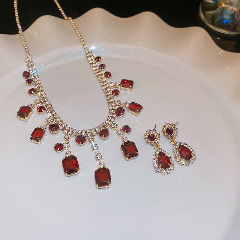 Women's Style Geometric Water Drop Fashion Short Light Jewelry Set