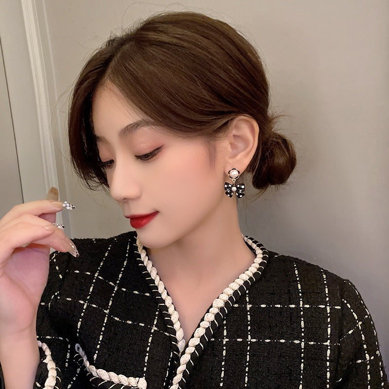 Women's Bowknot Pearl Trendy Small Simple Wild Unique Earrings