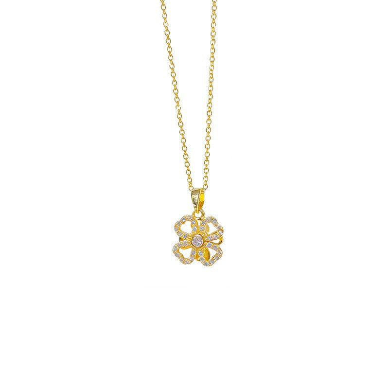 Personalized Fashion Rotating Four-leaf Light Luxury Minority Design High Sense Necklaces