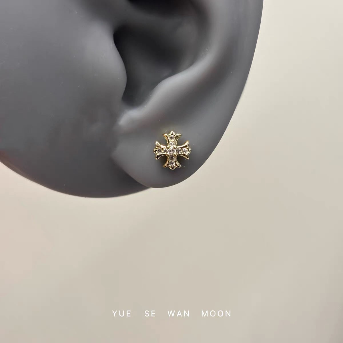 Ear Design Advanced Sense Delicate Temperament Wild Stud Earrings