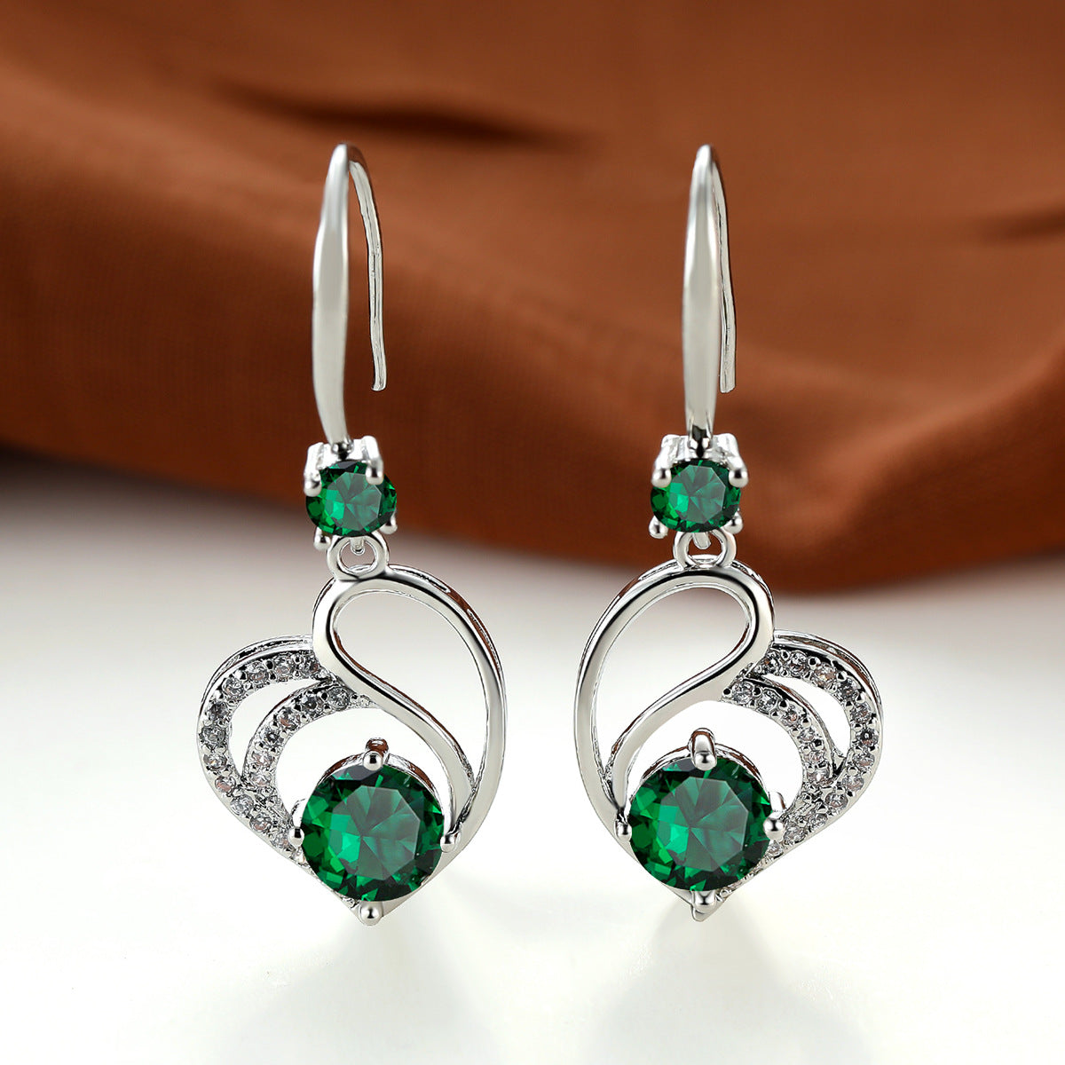 Heart-shaped Mid-length Eardrops Female Korean Exquisite Earrings
