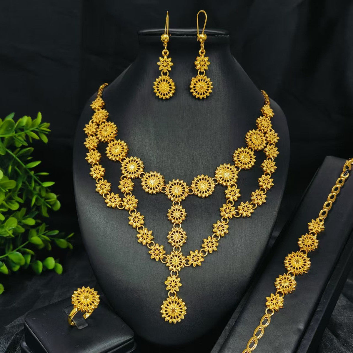 Leaves Full Diamond African Gold Bridal Jewelry Set