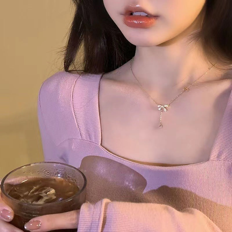 Light Luxury Titanium Steel Female Niche Necklace