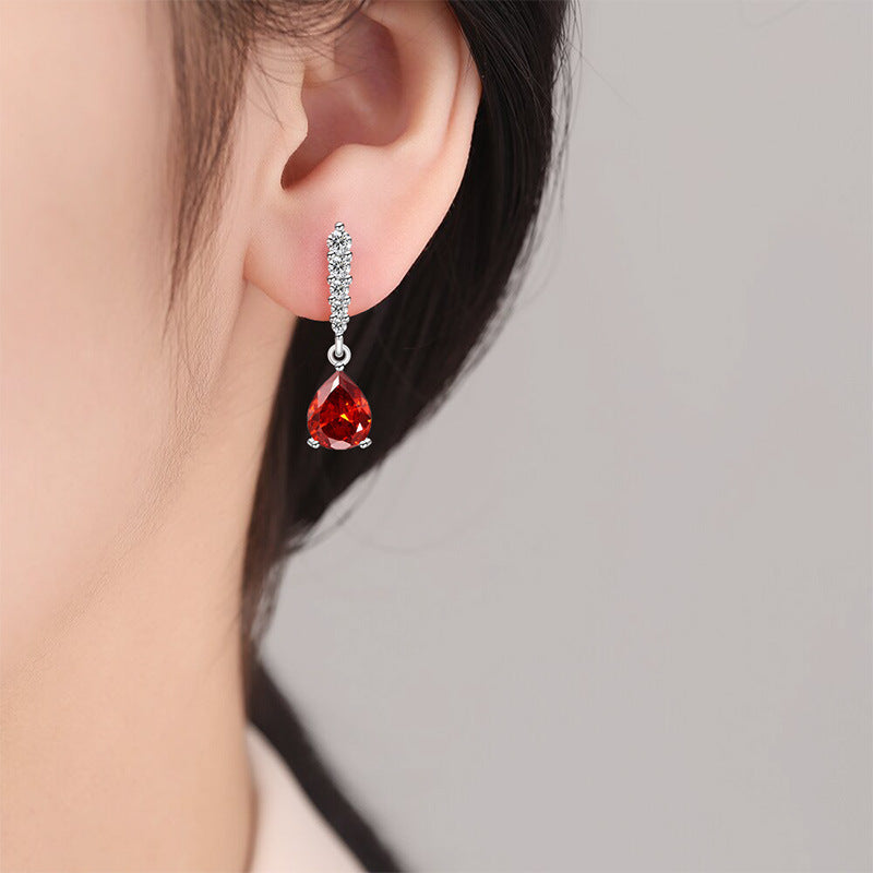 Women's Retro Luxury Water Drop Fashion Classic Rings