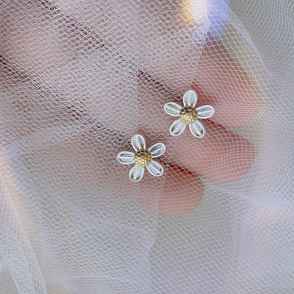 Women's Blossom Ear Trendy Simple Compact Flower Temperament Can Stud Earrings
