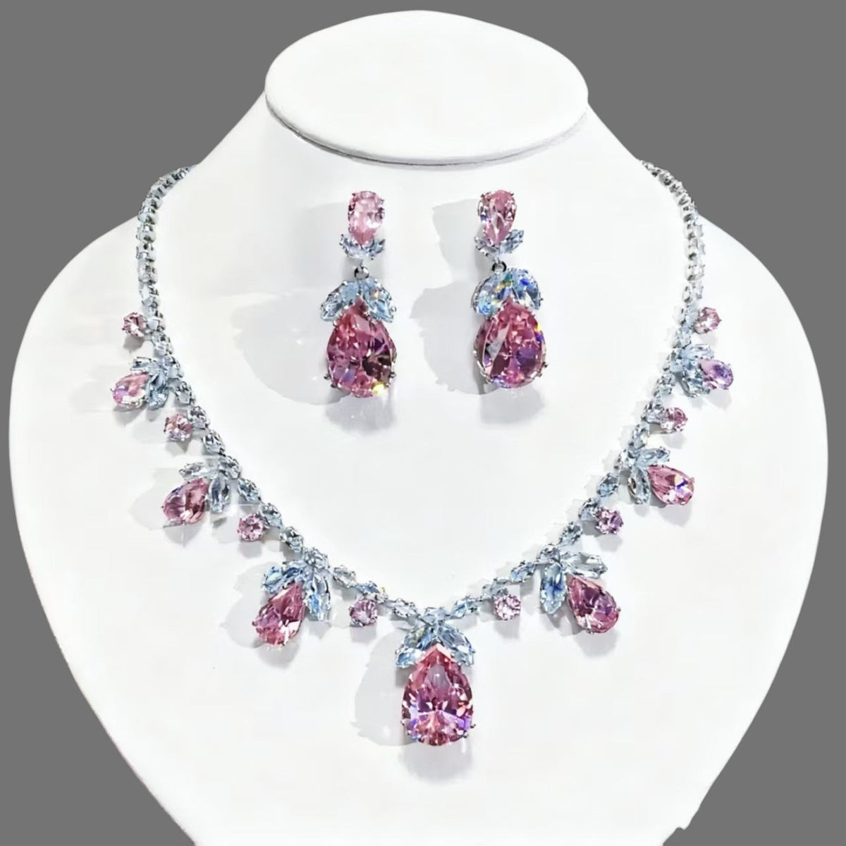 Women's Drops Leaves Suite High Sense Formal Jewelry Set