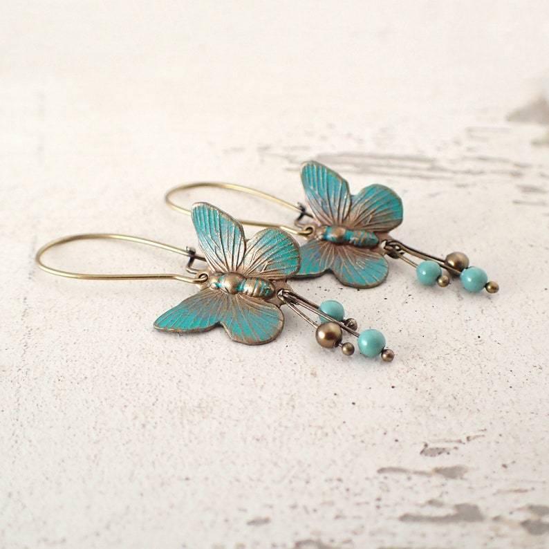 Women's Bohemian Style Vintage Geometric Ear Water Drop Metal Alloy Stud Earrings