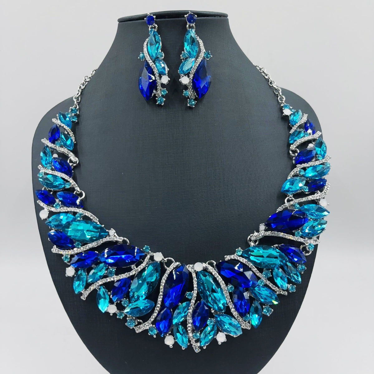 Women's Exaggerated 2 Pcs Crystal Suite Bridal Jewelry Set