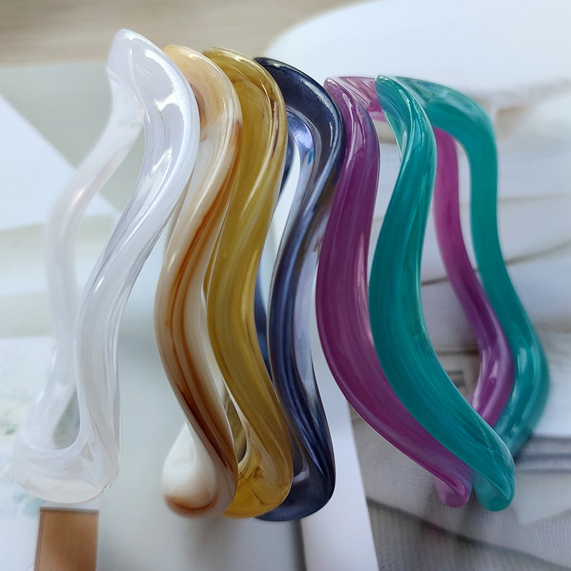 Broken Wave Wide Version Resin Elastic Bracelets