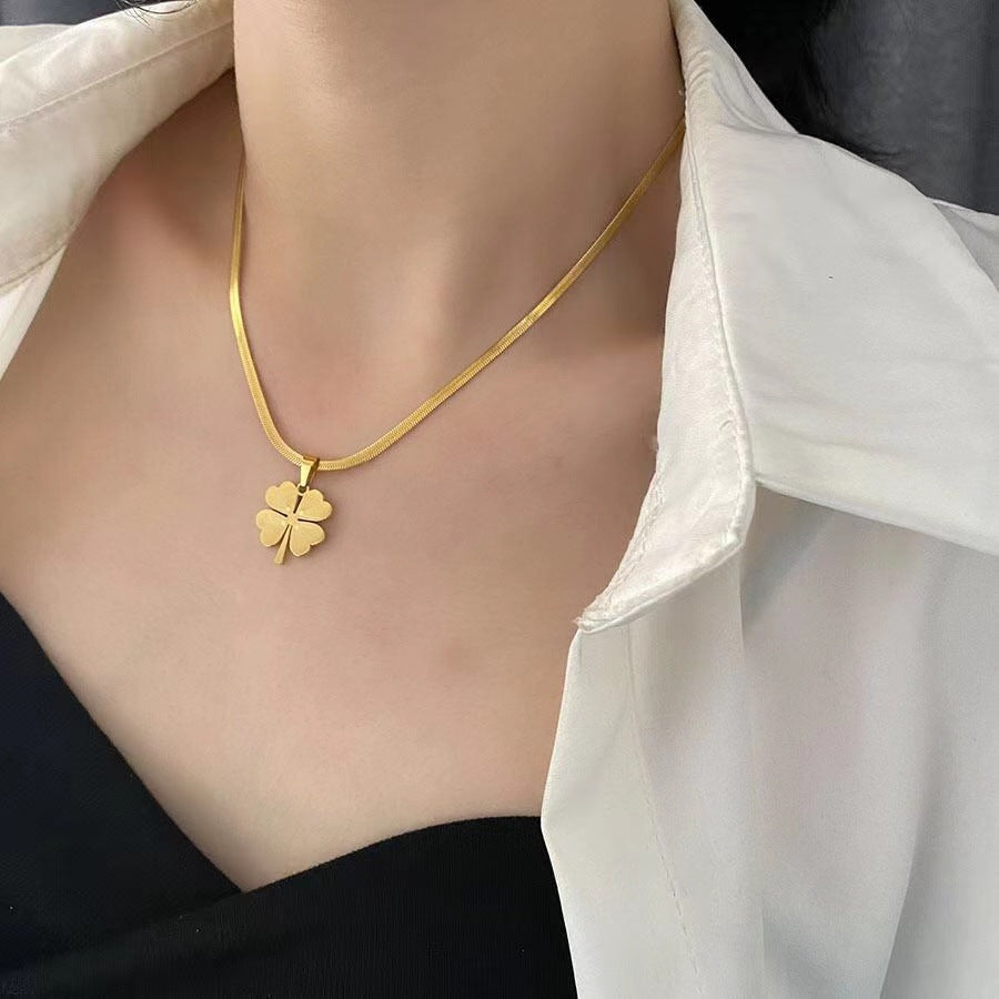Women's Four-leaf Flower Titanium Steel For Affordable Luxury Necklace
