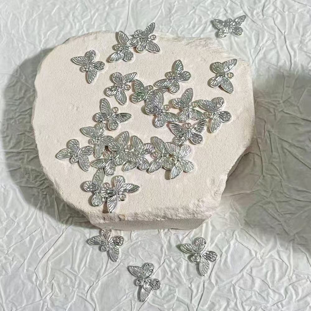 High-grade Large Metal Butterfly Double Hole Pendant
