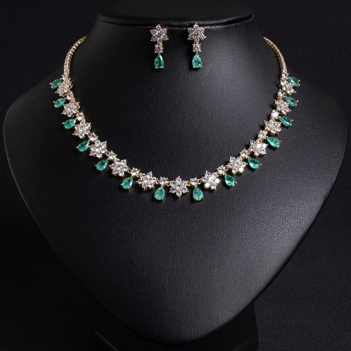 Colored Gems Bridal Zircon Inlaid Two-piece Jewelry Set