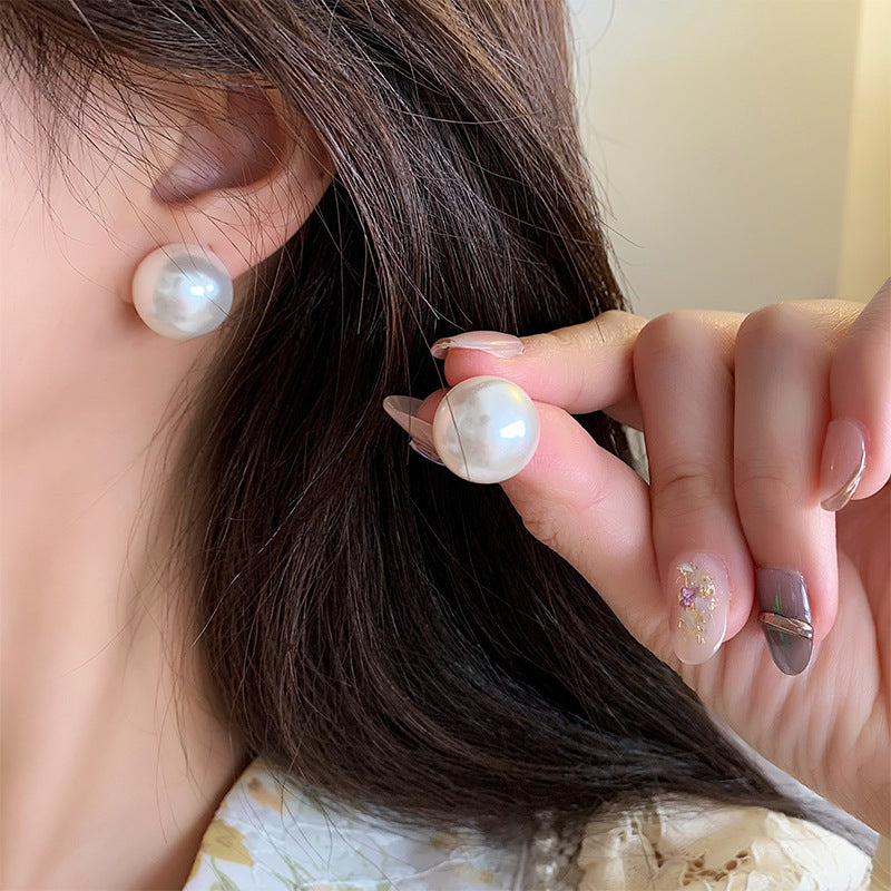 Women's Semicircle Pearl Light Luxury High-grade Niche Design Earrings