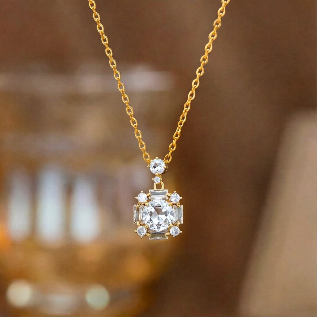 Steel Female Micro Inlaid Pink Diamond Necklace