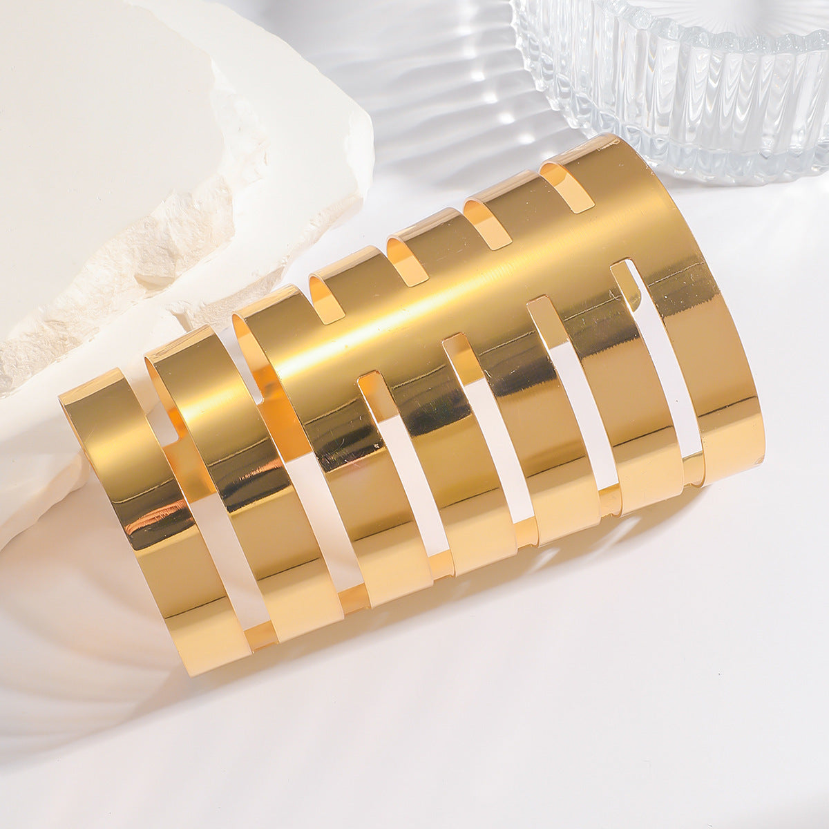French Simplicity Design Sense Open-end Polished Niche Retro Hollow Bracelets