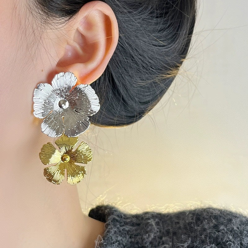 French Romantic Light Luxury Simplicity Petal Earrings