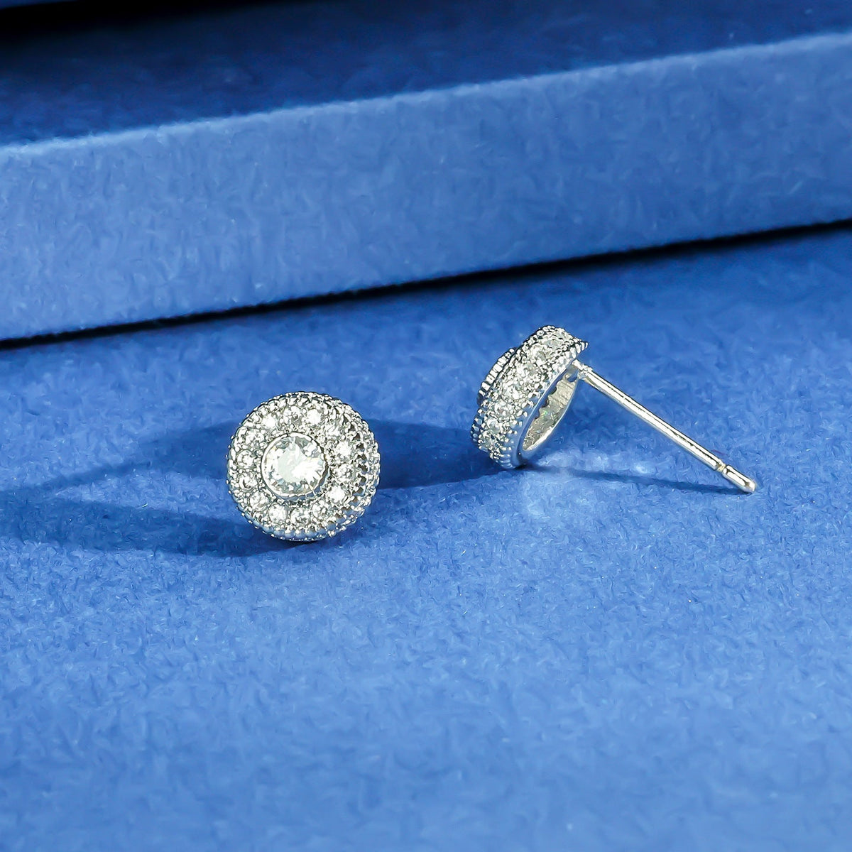 Women's & Men's Hop Full Diamond Micro Inlaid Zircon Round Street Stud Earrings