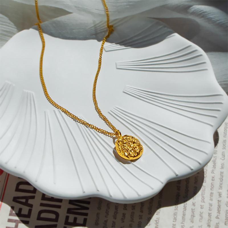 French Entry Lux Gold Embossed Pattern Female Titanium Steel Plated Necklace