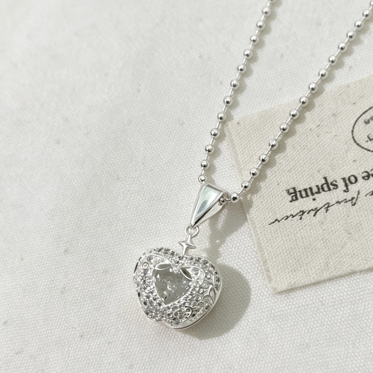 Sier Apple Shiny Diamond Special Interest Light Luxury Necklace