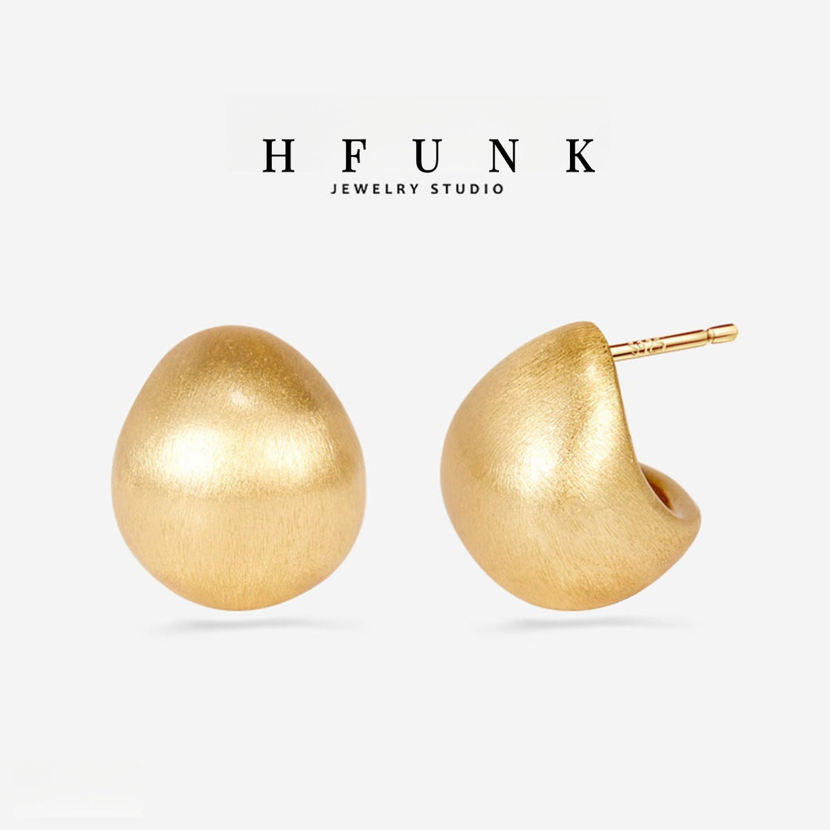 Women's High Sense Oval Ball Brushed Metal Stud Earrings