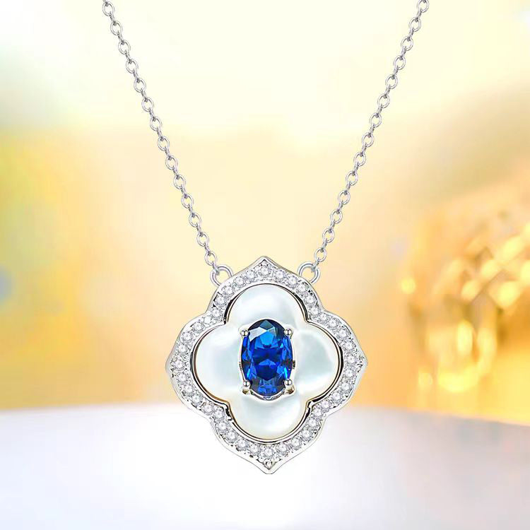 Affordable Fresh Four-leaf Clover Fritillary Rhinestone Blue Spinel Elegant Pendants