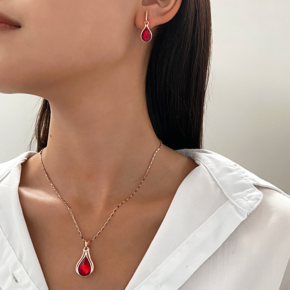 Personality Heart Shape Rhinestone Shiny Bride Necklaces