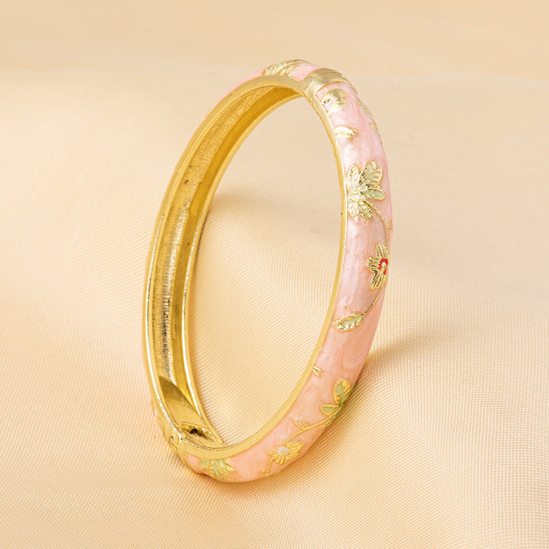 Open End Creative Special Travel Lady Bracelet