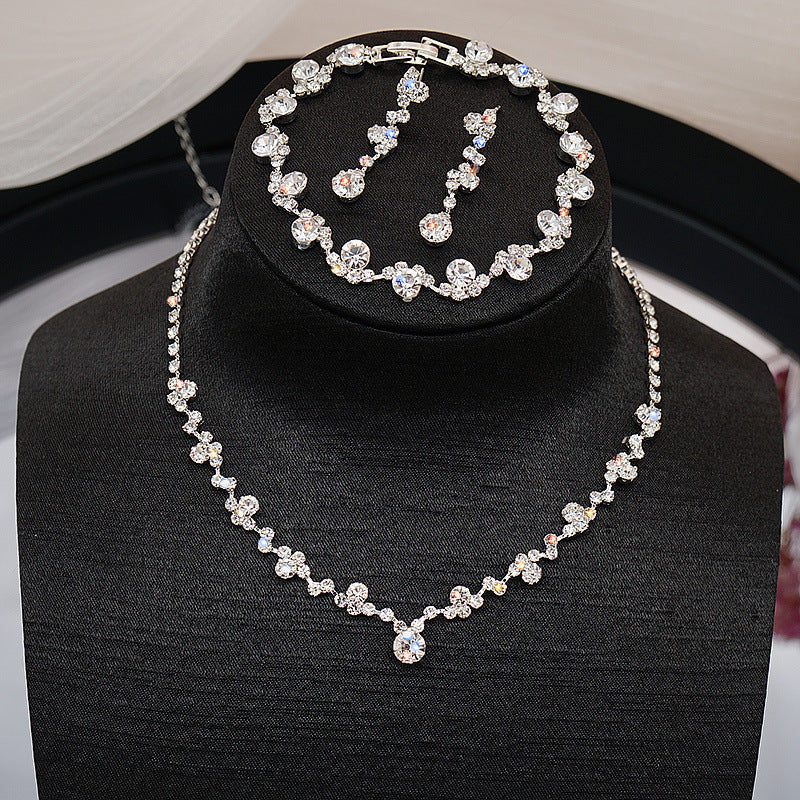 Exquisite Claw Chain Three-piece Full Diamond Clavicle Jewelry Set