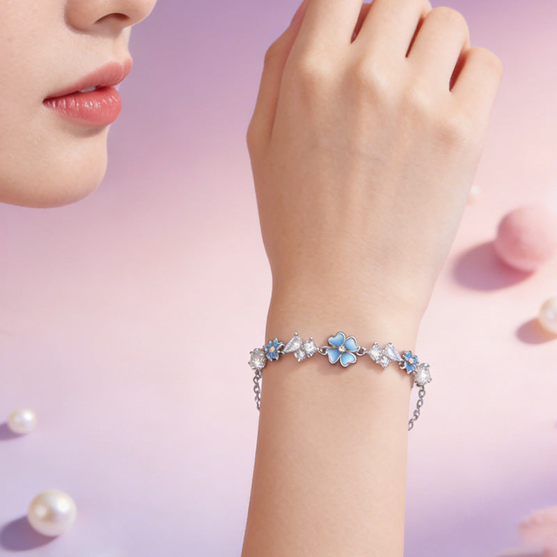 Luminous Clover Special Interest Light Luxury High-grade Star Cherry Bracelet