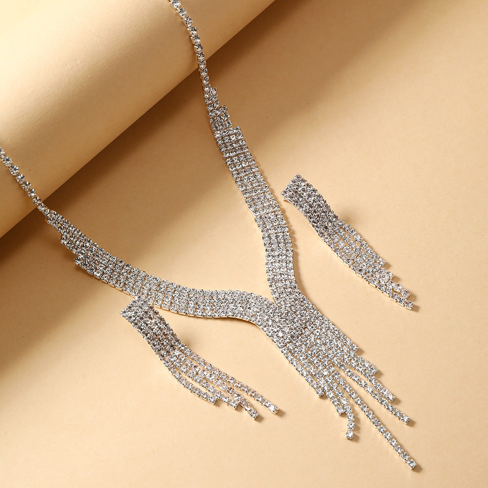 Light Luxury Personality Trendy Claw Chain Rhinestone Tassel Ladies Rings