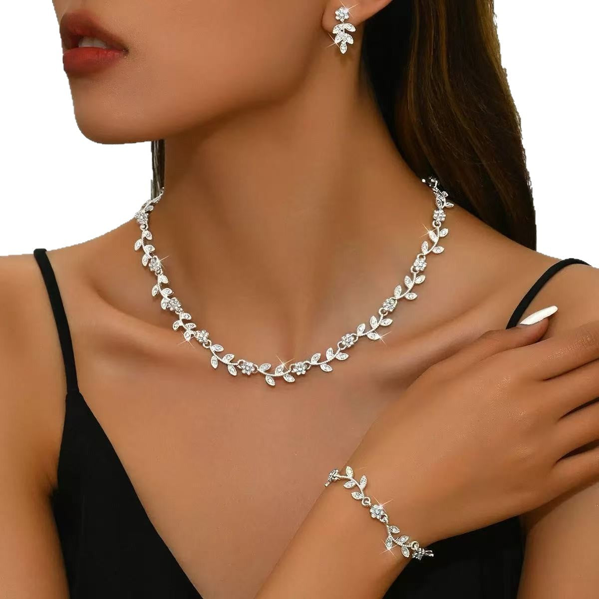 Fashion Niche Design Flower Light Luxury Earrings