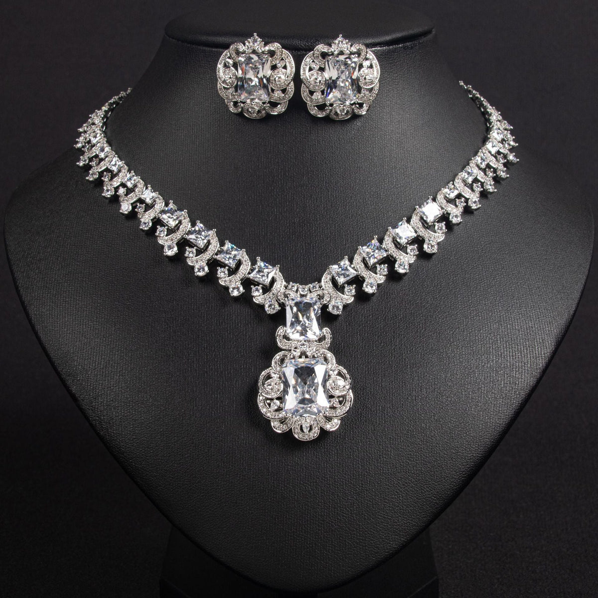 Trendy Vintage Zircon Jewelly Premium Minority Rings
