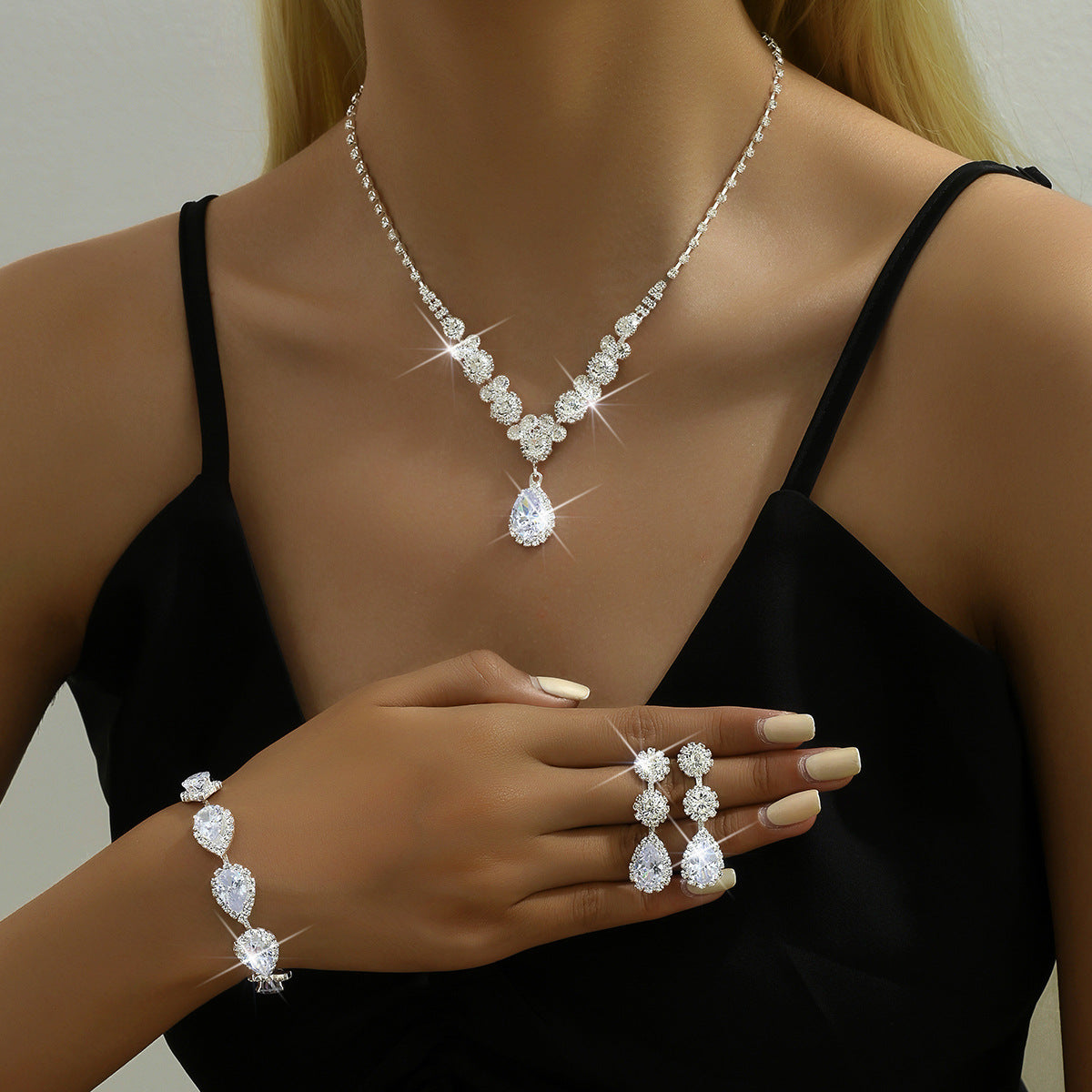 Zircon Rhinestone Bridal Wedding Dress Three-piece Earrings