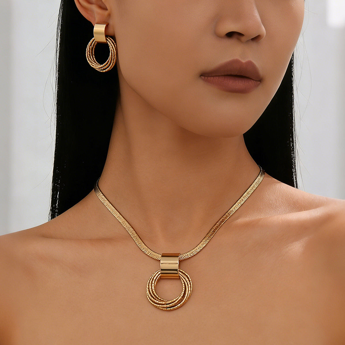 Women's Elegant Geometric Ear Fashion Chain Like Flat Jewelry Set