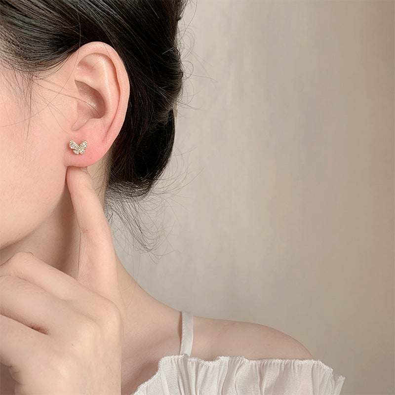 Women's Butterfly Design High-grade Light Luxury Delicate Stud Earrings