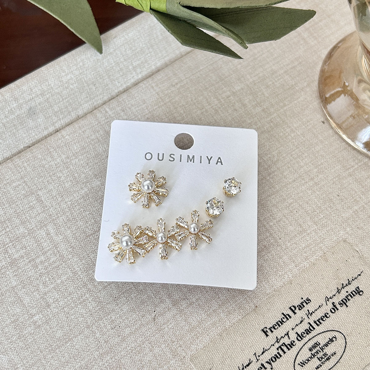 Micro Diamond Zircon Simple Niche Temperament Earrings