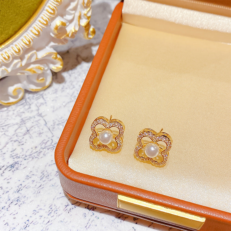 Flower Collection Real Gold Plating Quality Sweet Earrings