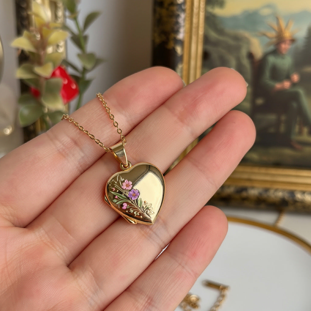Flowers Love Heart Closure Box Niche Pattern Personality Art Valentine's Necklace