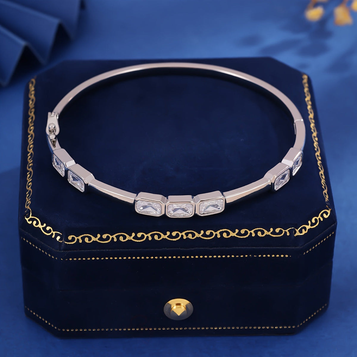 Light Luxury Female High Sense Graceful Bracelet