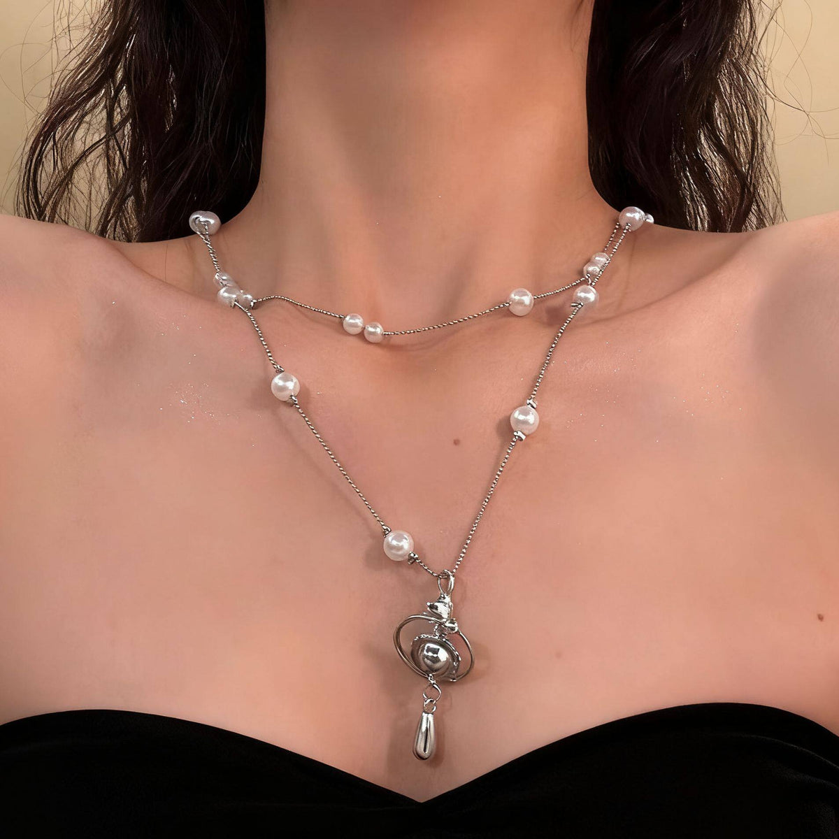 Saturn Pearl French Entry Lux Temperament Clavicle Chain Necklace