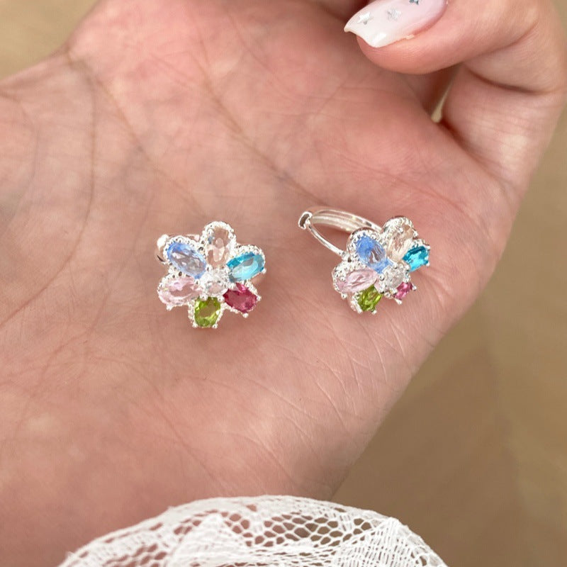 Women's Flower Shaped Ear Clip Niche High-grade Beautiful Elegant Earrings