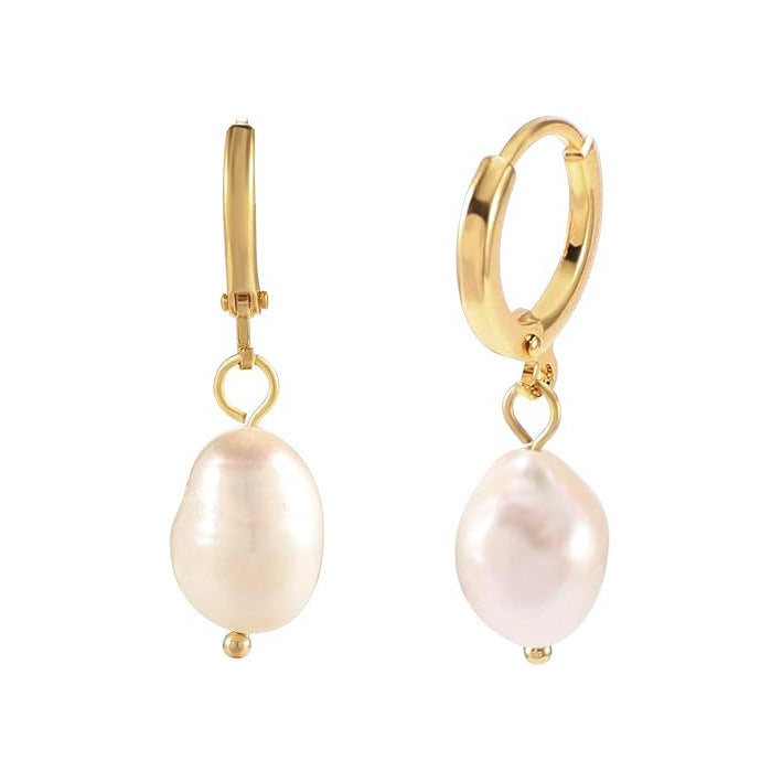 Women's Fashion Retro Baroque Artificial Pearl Pendants