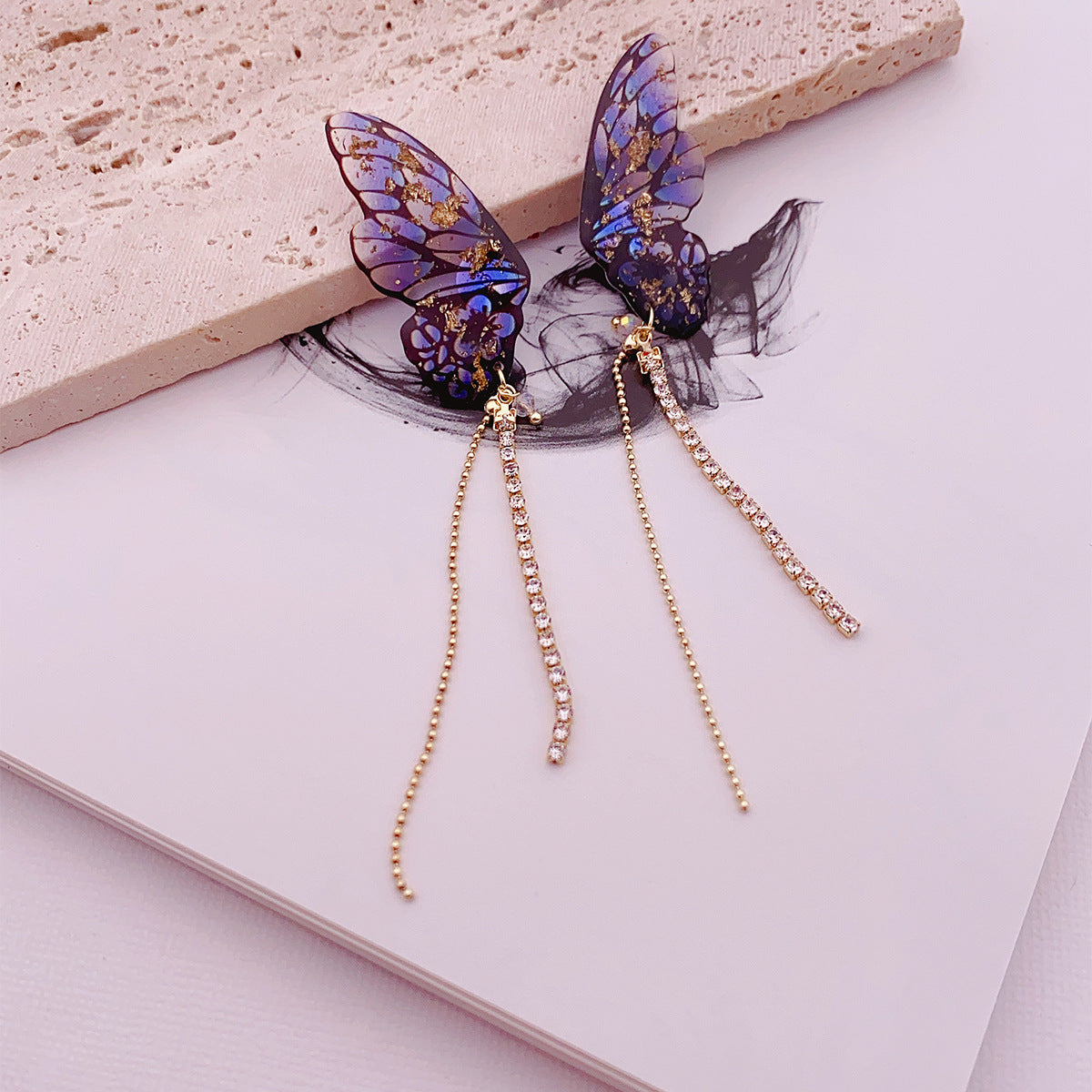 Women's Fashion Three-dimensional Butterfly Personalized Simple Long Rings